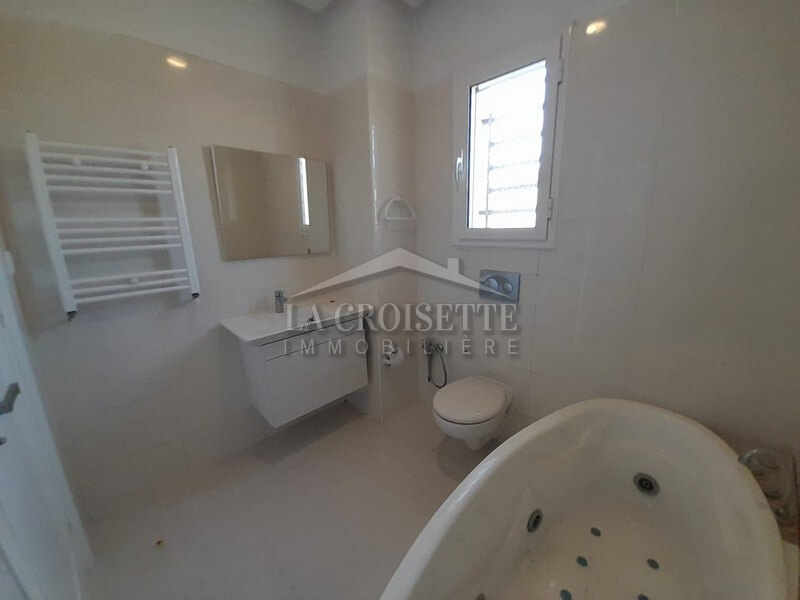 Appartement S+3 à La Soukra 