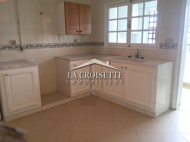 Appartement meublé S+2 vue sur mer à La Marsa