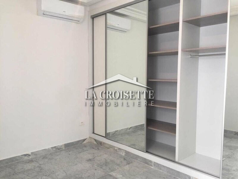  Appartement S+3 à La Marsa ville 