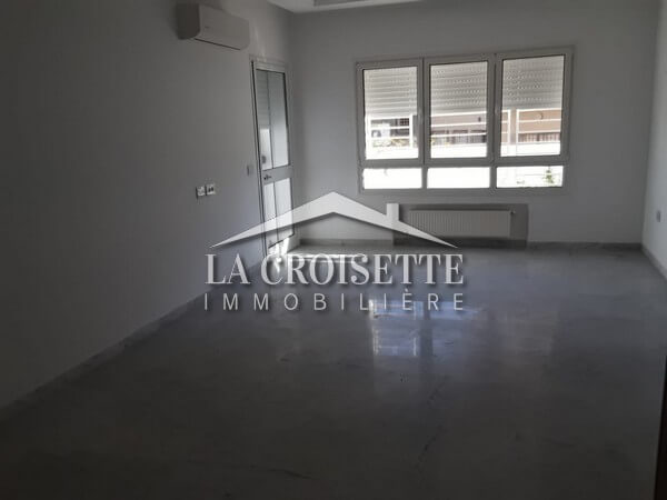 Appartement S+3 à La Soukra