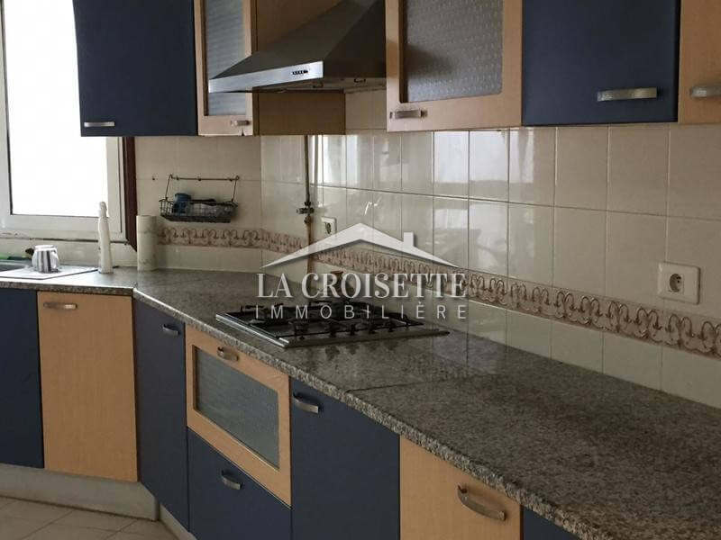  Appartement S+3 meublé aux Berges du Lac 1