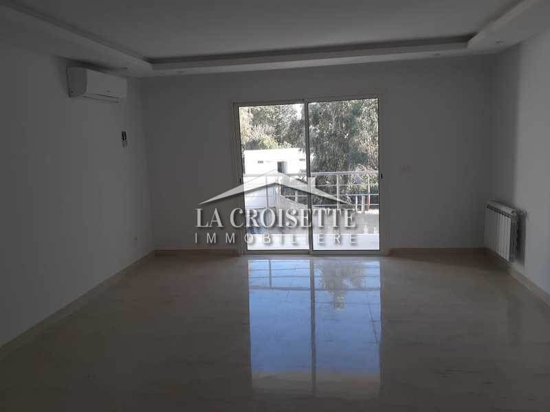 Appartement s+3 à la Soukra 