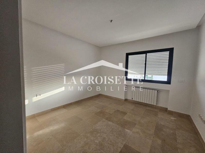 Appartement S+3  à Ain Zaghouan Nord
