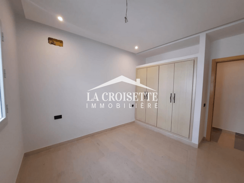 Appartement S+2 à La Soukra