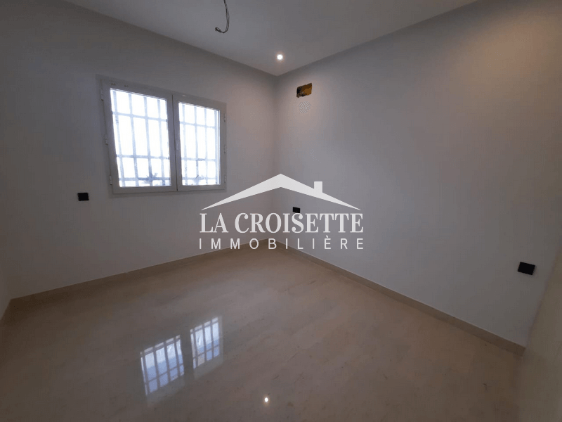 Appartement S+2 à La Soukra