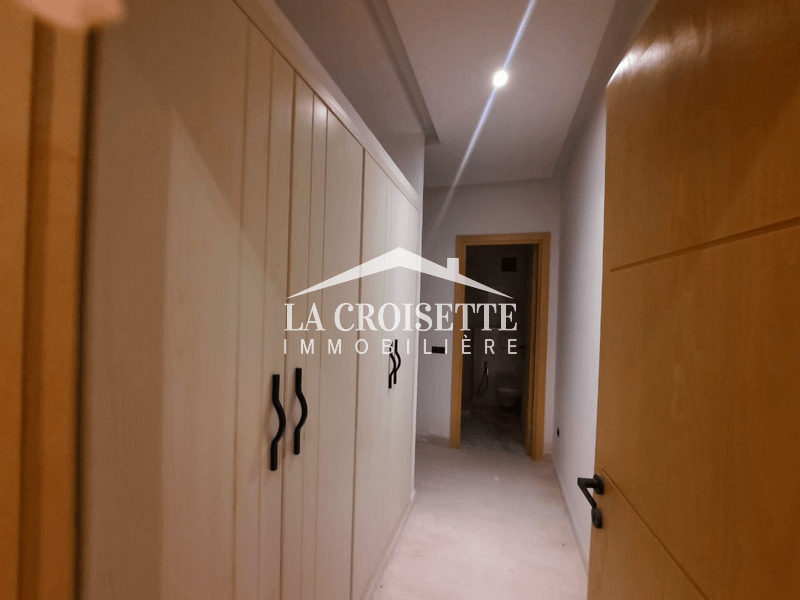 Appartement S+3 à La Soukra