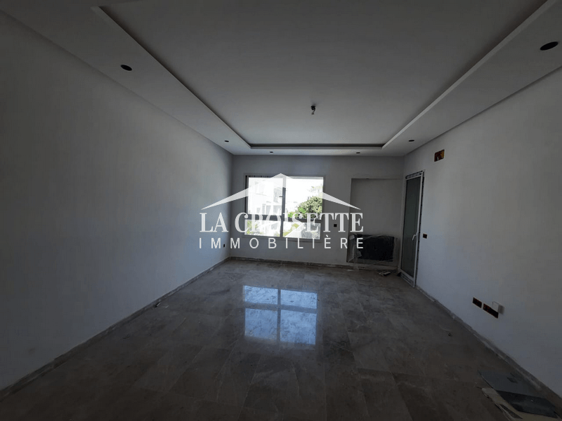 Appartement S+3 à La Soukra