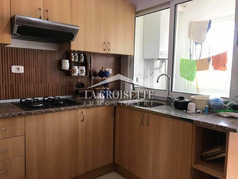 Appartement S+3 meublé à la Marsa