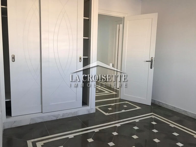 Un appartement S+4 à La Marsa