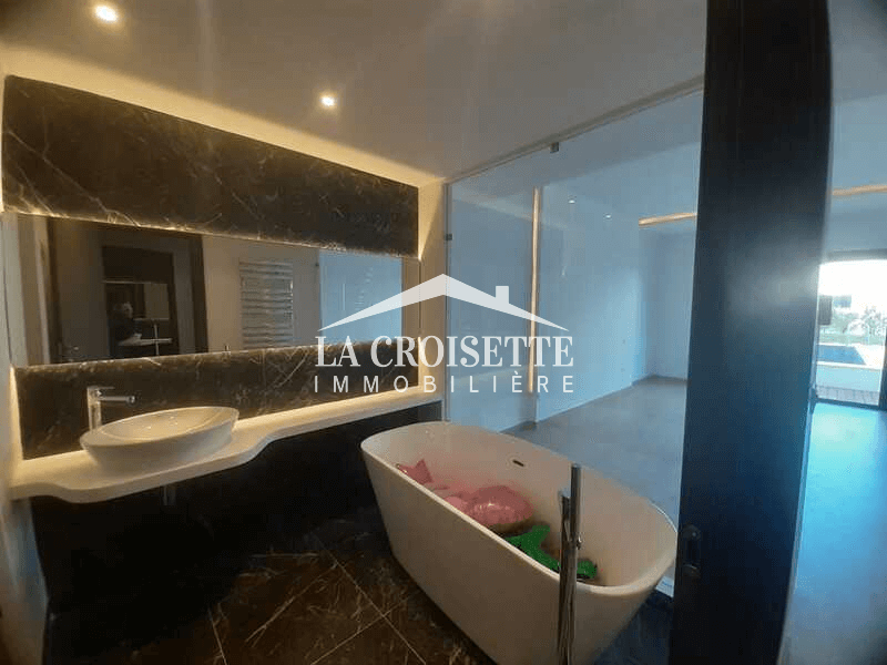 Appartement S+2 avec piscine à Gammarth