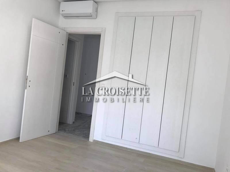 Un appartement S+2 neuf à La Soukra 