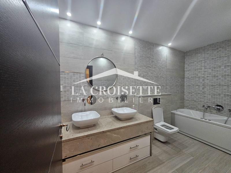 Appartement S+3 à Gammarth