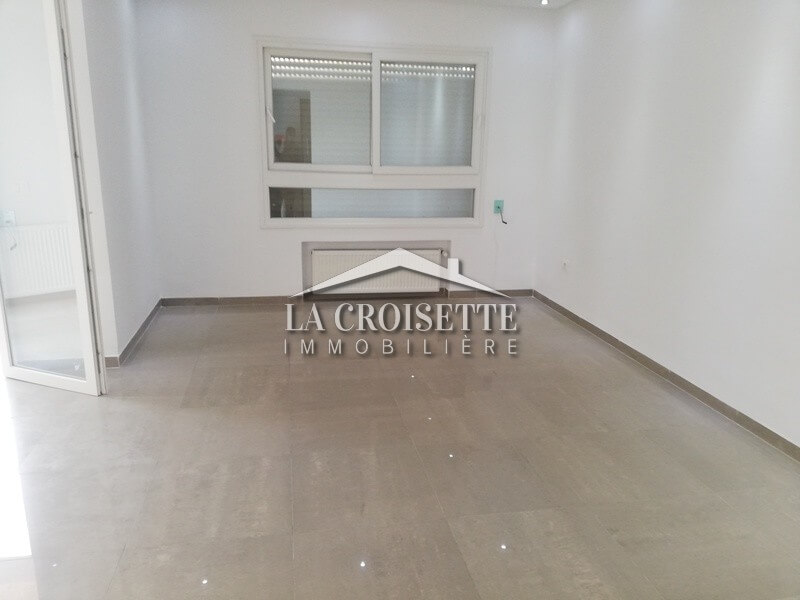 Un appartement s+3 à la Soukra 