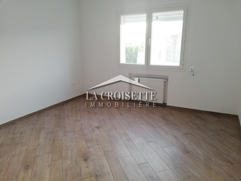 Un appartement s+3 à la Soukra 