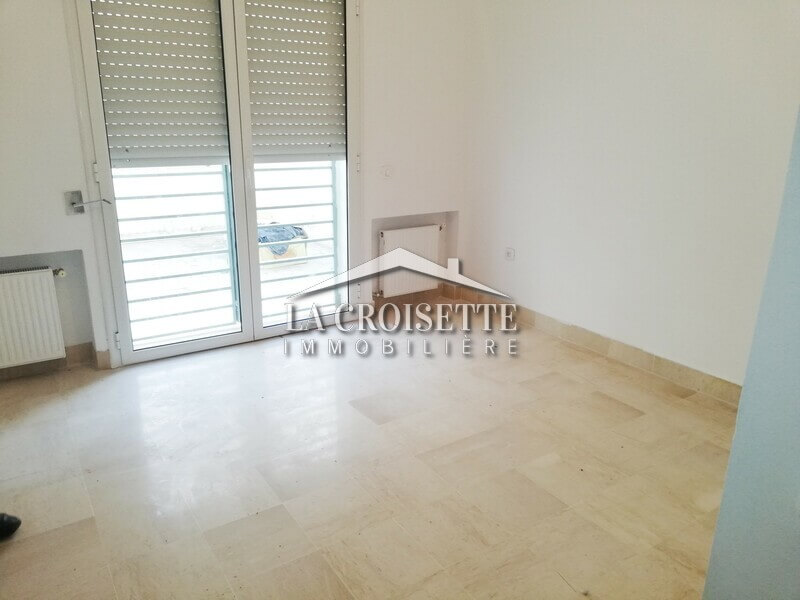 Appartement S+3 à la Marsa 