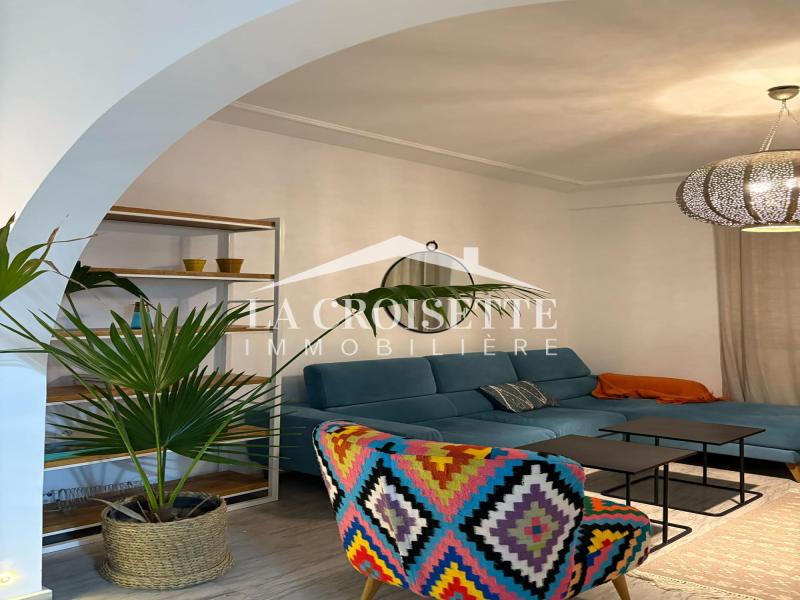 Appartement S+2 avec terrasse meublé à La Marsa