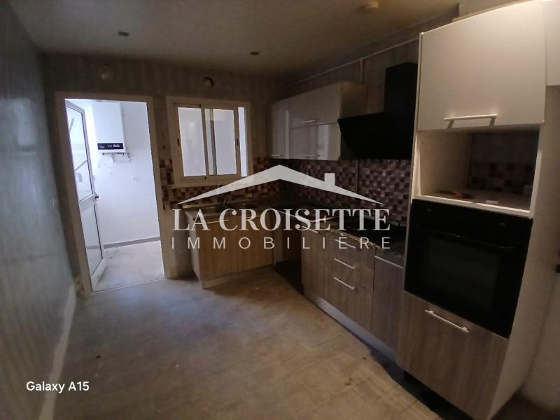 Appartement S+2 avec jardin à La Soukra