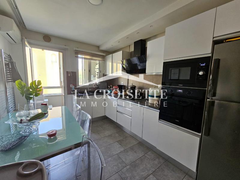 Appartement S+3 à La Soukra