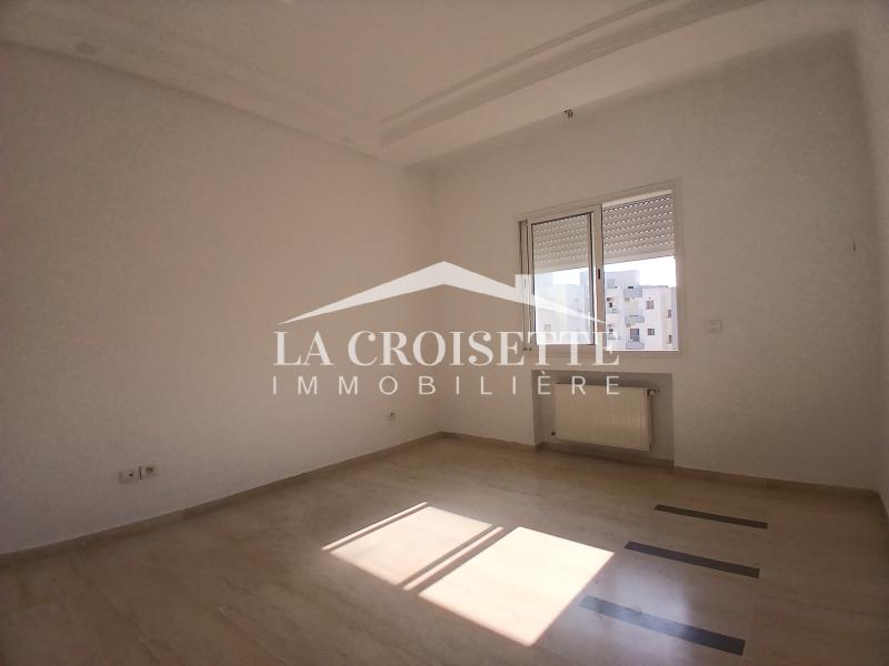 Appartement S+2 à Ain Zaghouan Nord