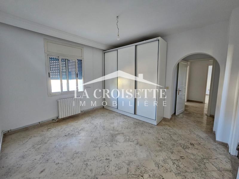 Appartement S+4 aux Berges du Lac 1