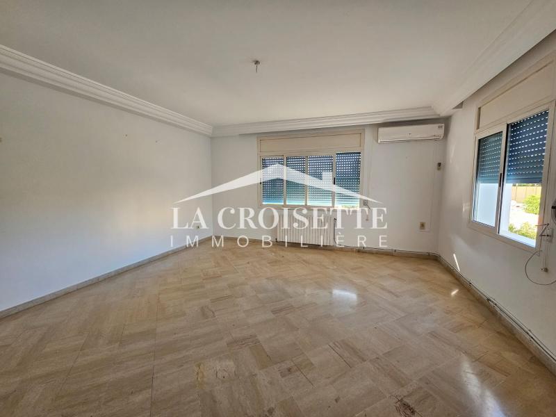 Appartement S+4 aux Berges du Lac 1