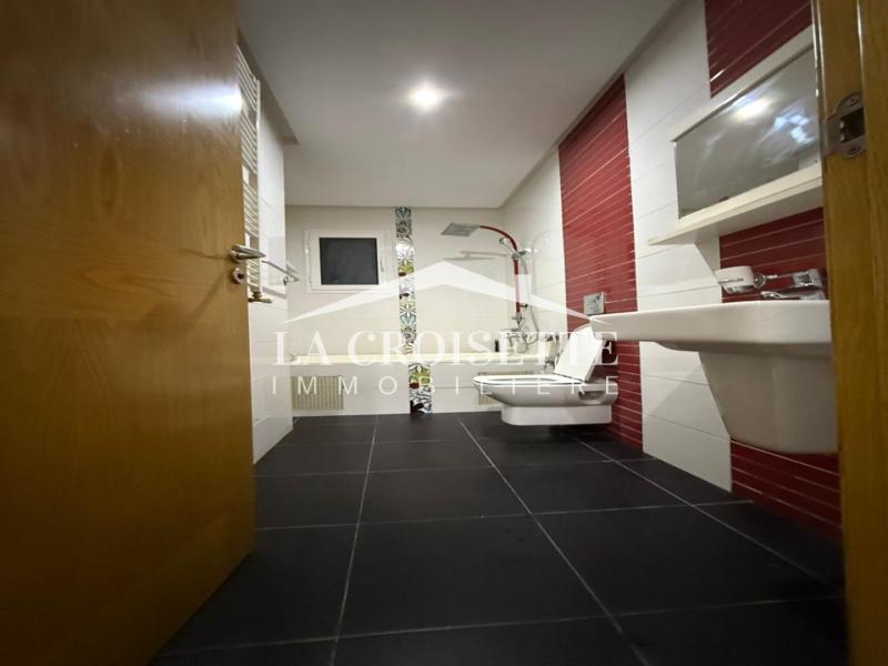 Appartement S+3 meublé aux Jardins de Carthage