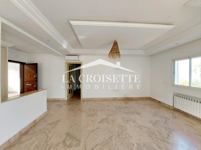 Appartement S+3 avec terrasse à Gammarth