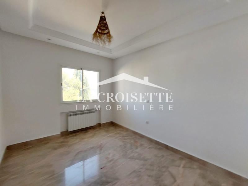 Appartement S+3 avec terrasse à Gammarth