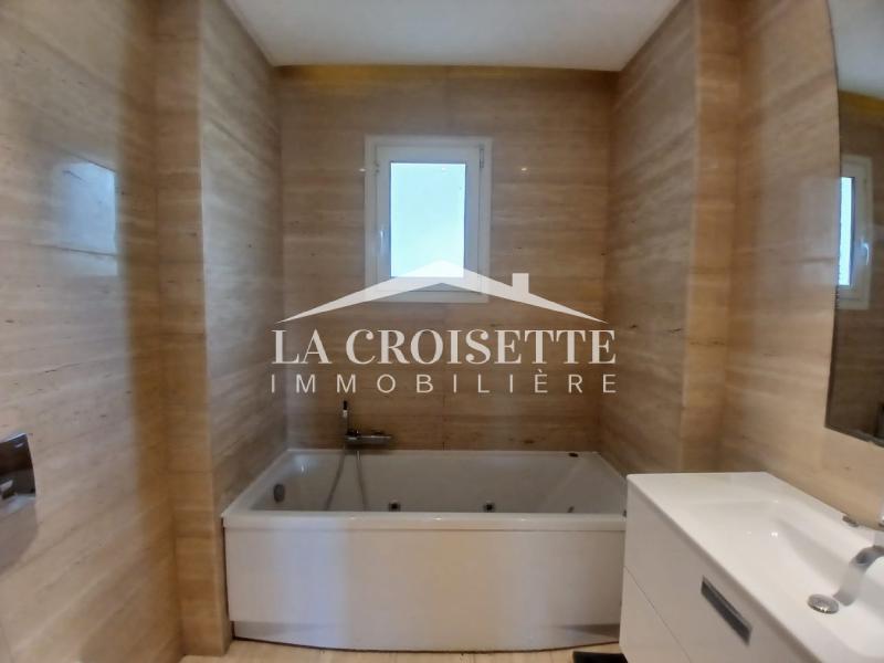 Appartement S+3 à La Marsa