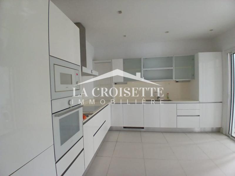 Appartement S+3 à La Marsa
