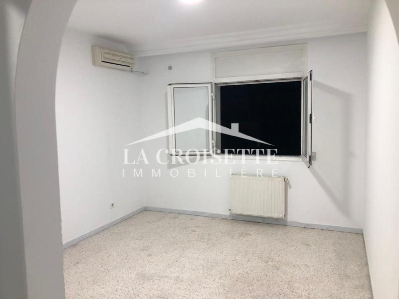 Appartement S+3 aux Jardins de L'aouina