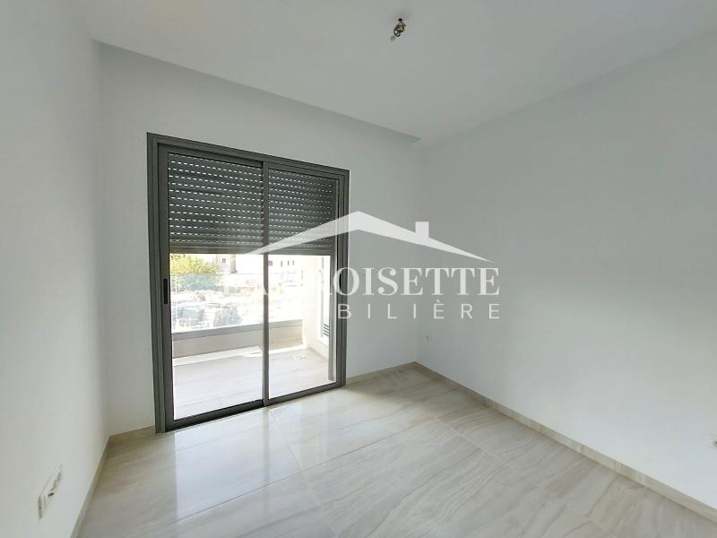 Appartement S+3 avec terrasse à La Marsa