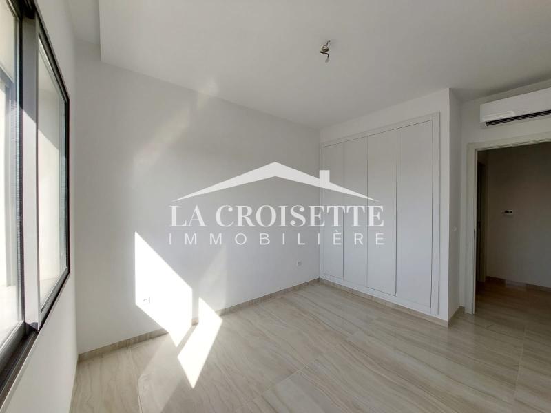 Appartement S+3 avec terrasse à La Marsa