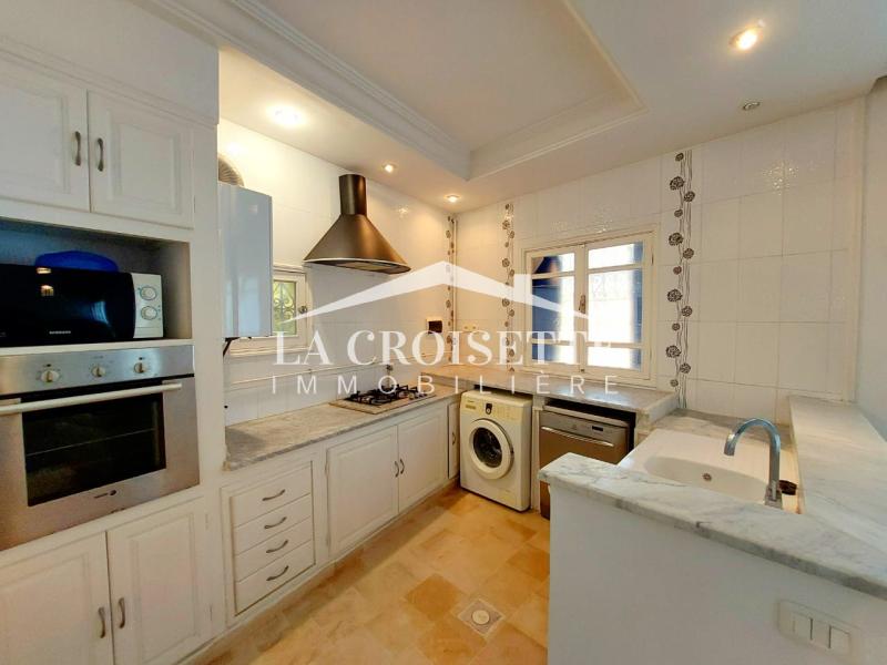 Appartement meublé S+1 avec terrasse vue sur mer à La Marsa