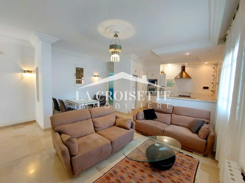 Appartement meublé S+1 avec terrasse vue sur mer à La Marsa