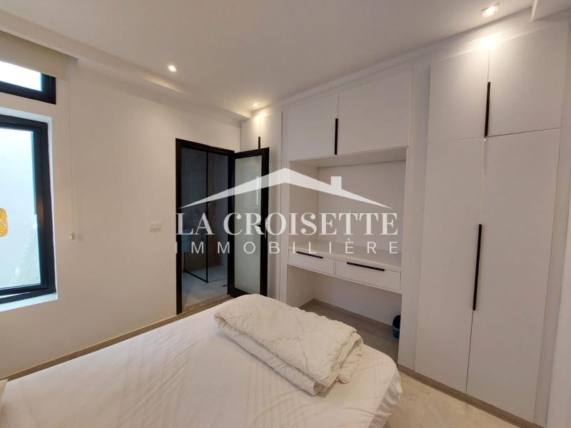 Appartement meublé S+2 pieds dans l'eau à La Marsa