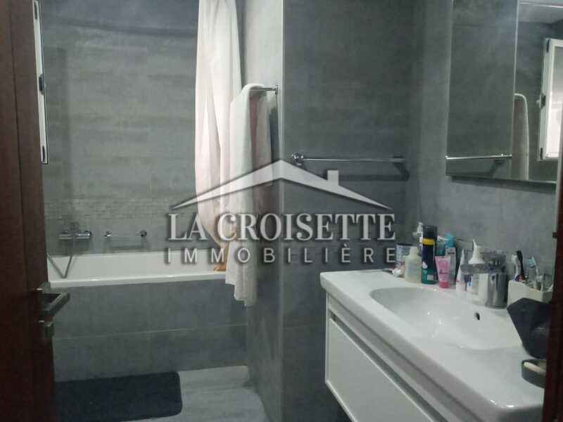 Appartement S+3 avec chambre de service aux Jardins de Carthage