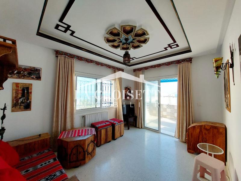 Appartement meublé S+2 vue sur mer à La Marsa