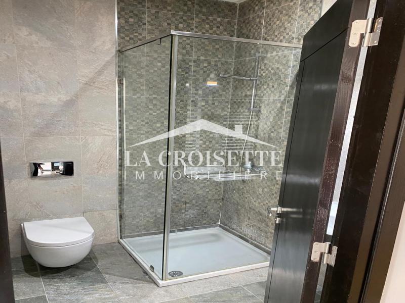 Appartement S+4 à La Marsa