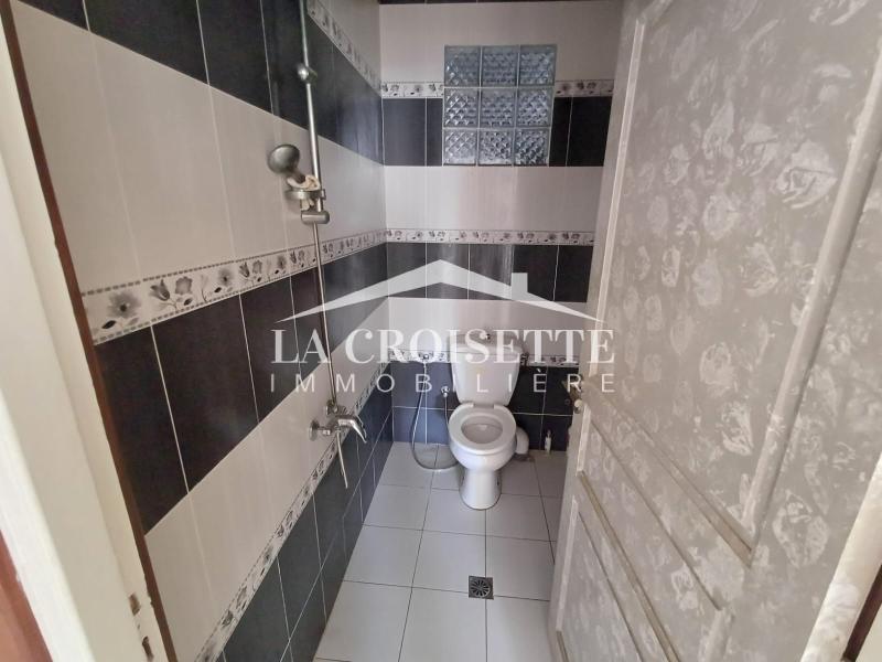 Etage de villa S+4 à La Marsa