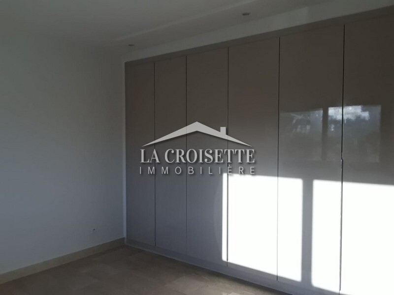 Appartement S+3 à Gammarth