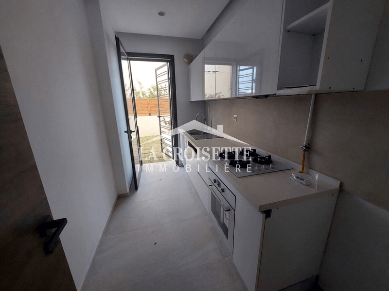 Appartement S+2 avec piscine à La Marsa