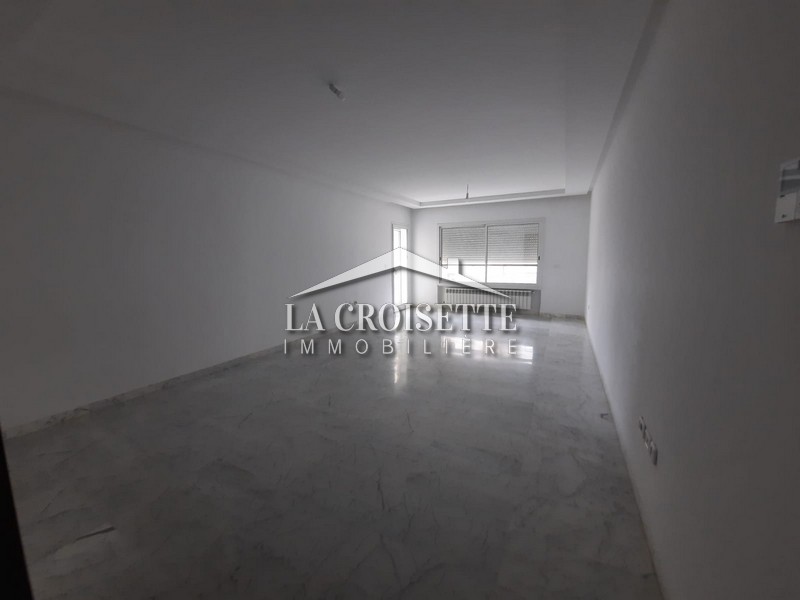 Appartement S+3 à Ain Zaghouan Nord 