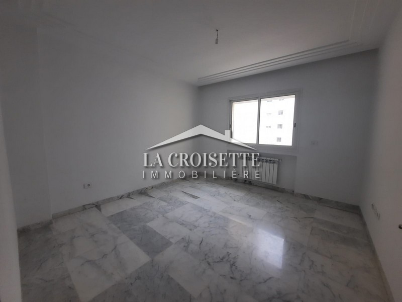 Appartement S+3 à Ain Zaghouan Nord 