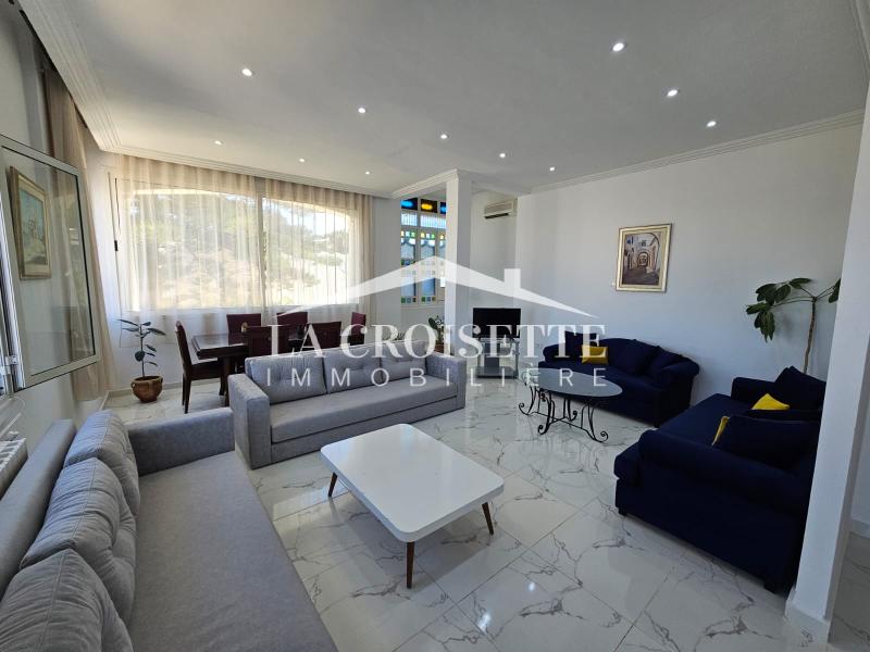 Etage de villa meublé S+2 vue sur mer à La Marsa