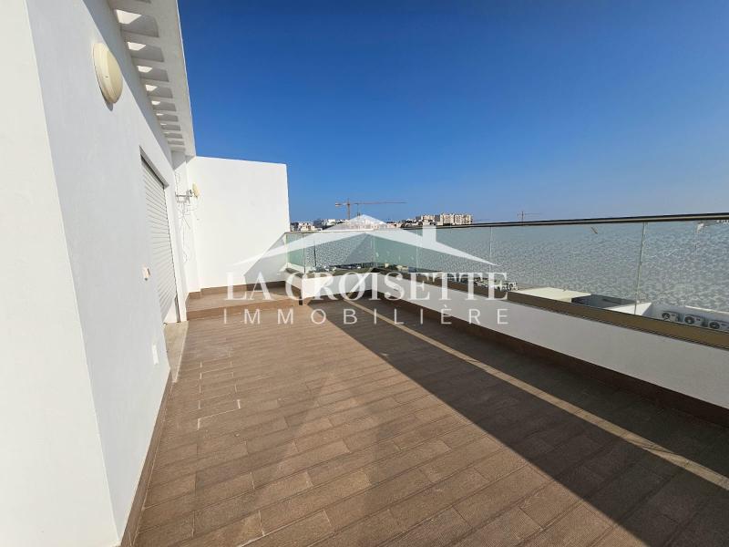 Penthouse S+4 aux Jardins De Carthage 