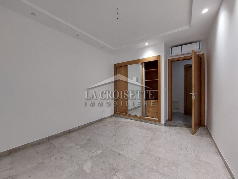 Appartement S+3 à La Soukra 