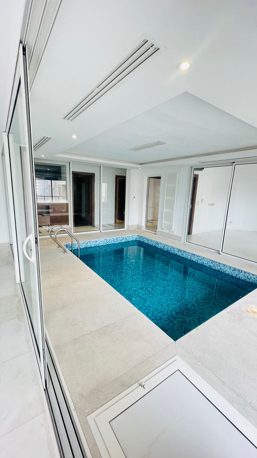 Appartement s4 avec piscine 