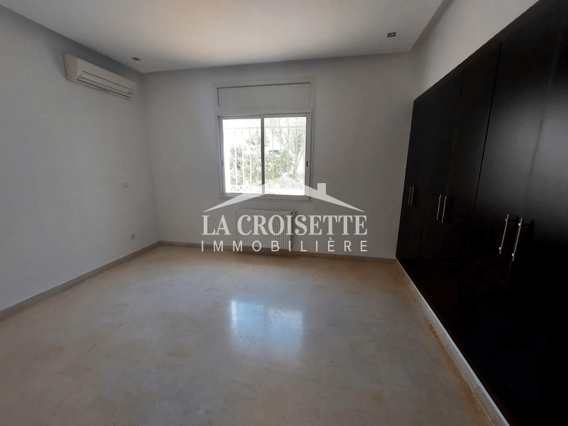 Appartement S+3 avec jardin à La Marsa