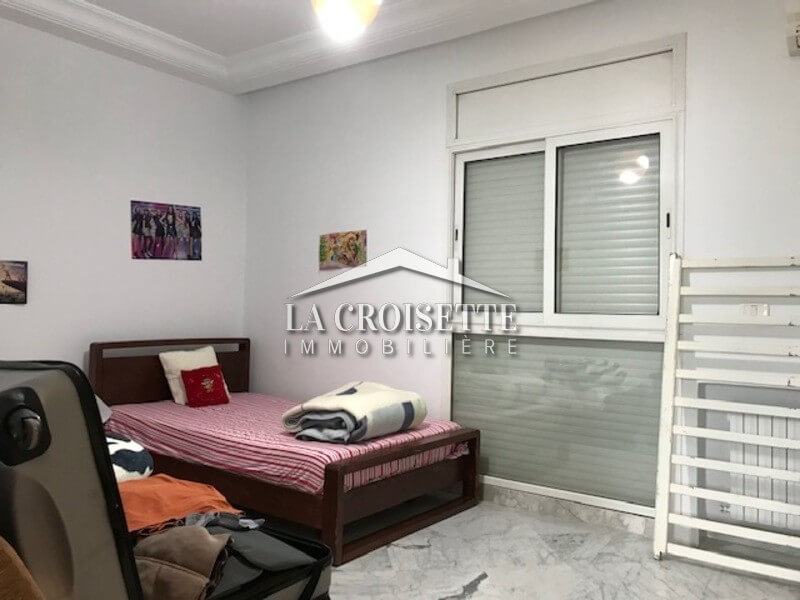 Appartement s+2 à La Marsa